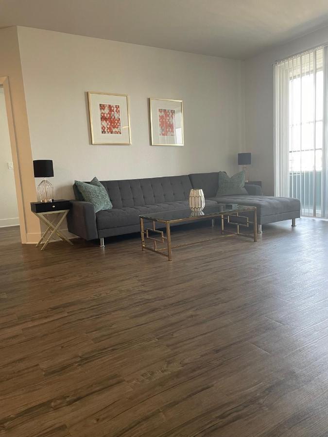 Villa Marina - Modern & Immaculate, Spacious, Gated Condo With Fireplace Pool, Gym, 2 Master Bedrooms Los Ángeles Exterior foto